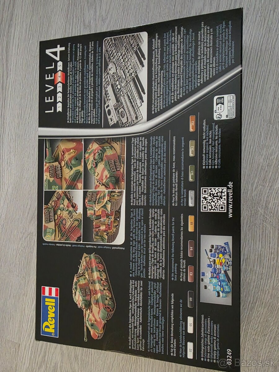 Revell Tiger II - 2