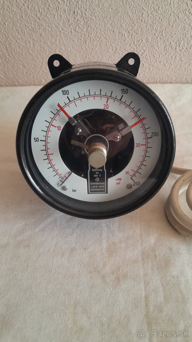 Kontaktny.manometer.WIKA - 2