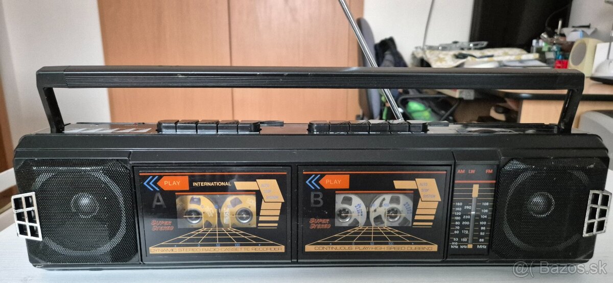 Radiomagnetofon international ak21 - 2