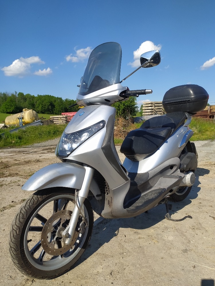 Piaggio Beverly 250 - 2