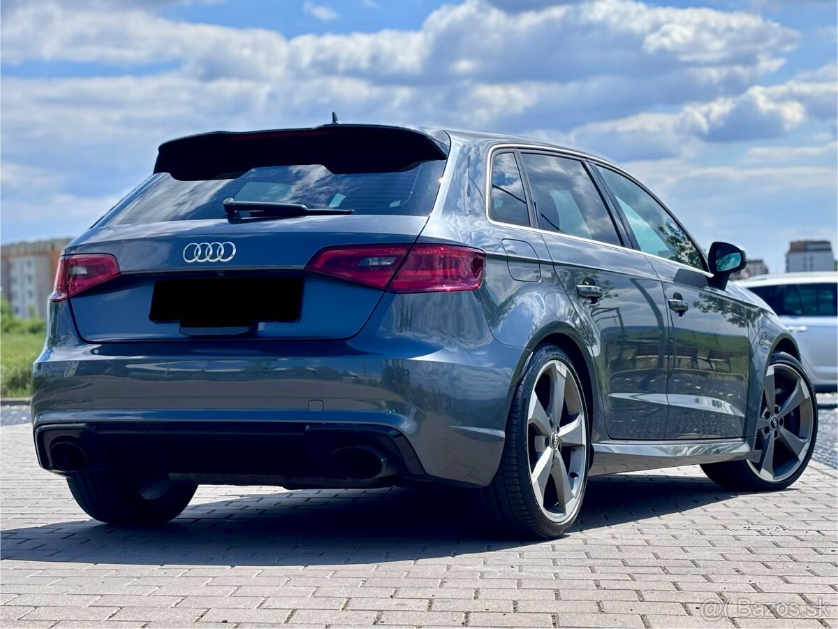 Audi RS3 2,5TFSI Quattro - 2