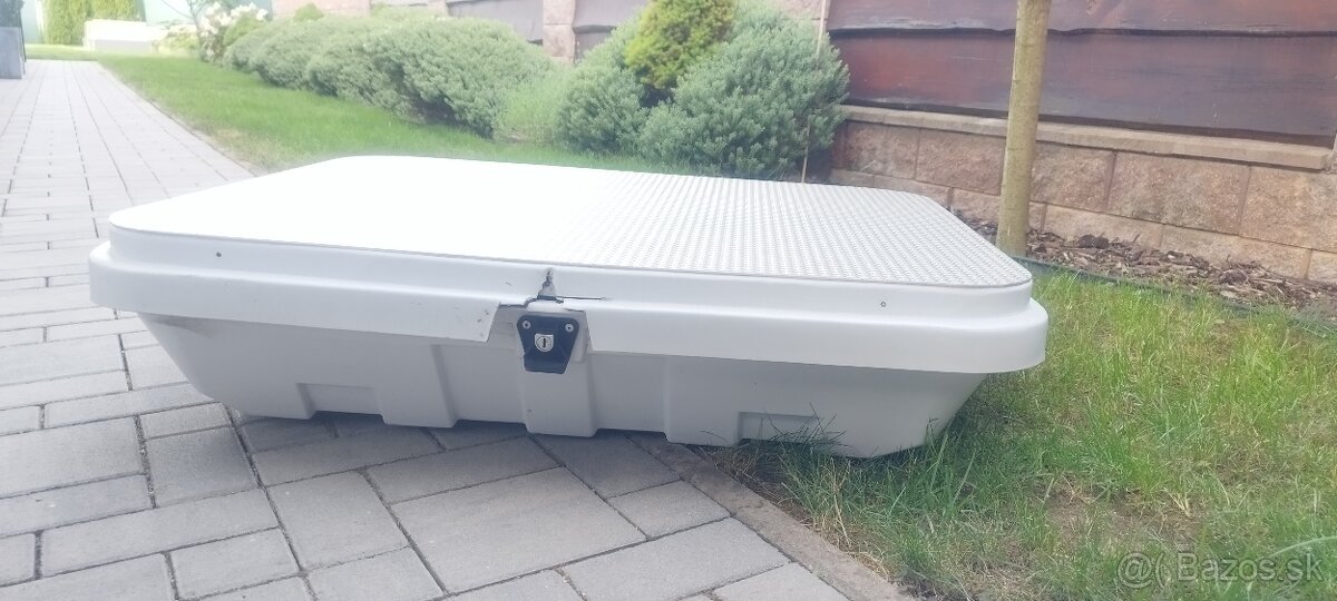 strešný box truhla thule - 2
