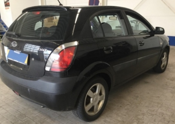 Kia rio automat - 2