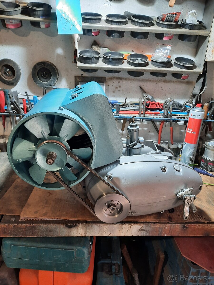 Velorex 16/350 - 2