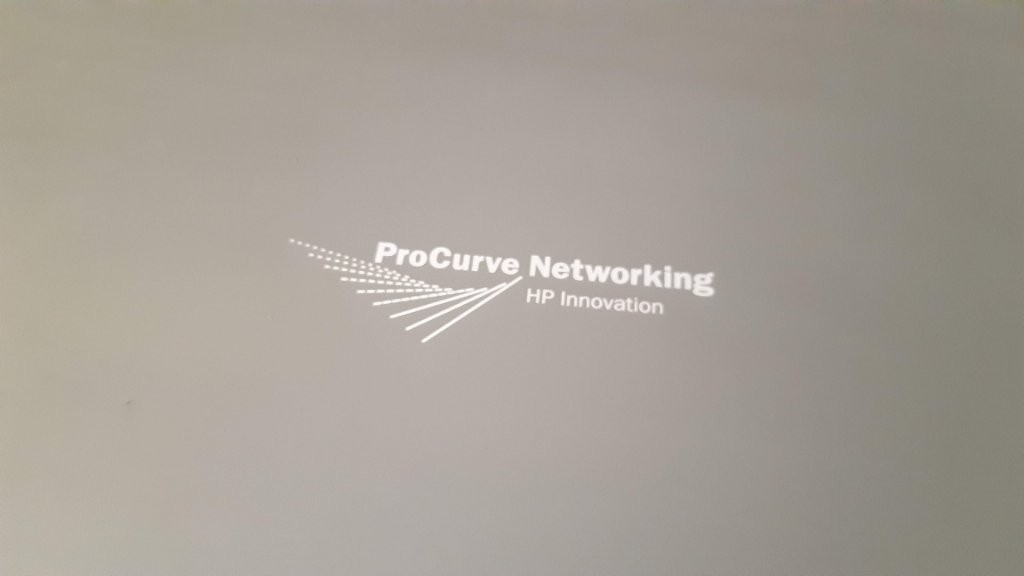 Predám HP ProCurve Secure Router 7102dl. - 2