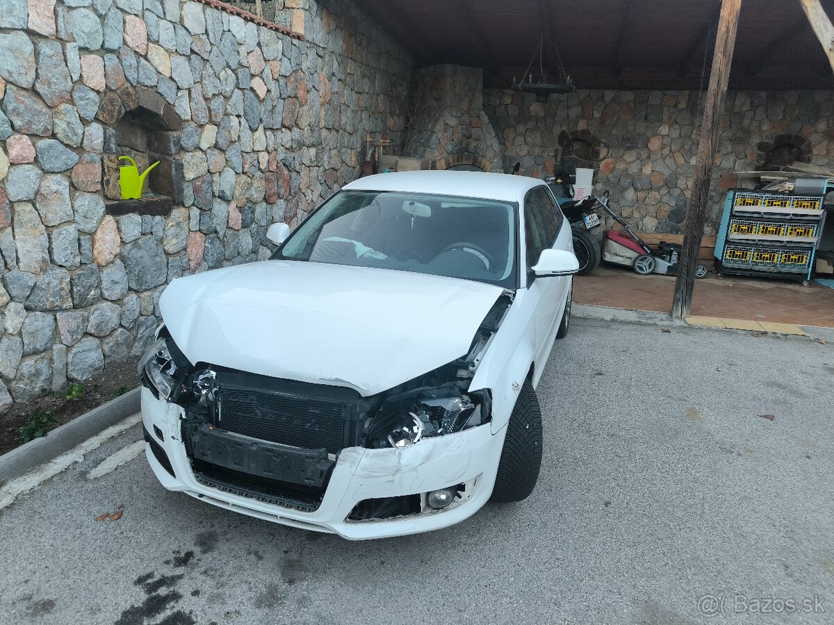Predam Audi A3 sportback 2009 - havarované - 2