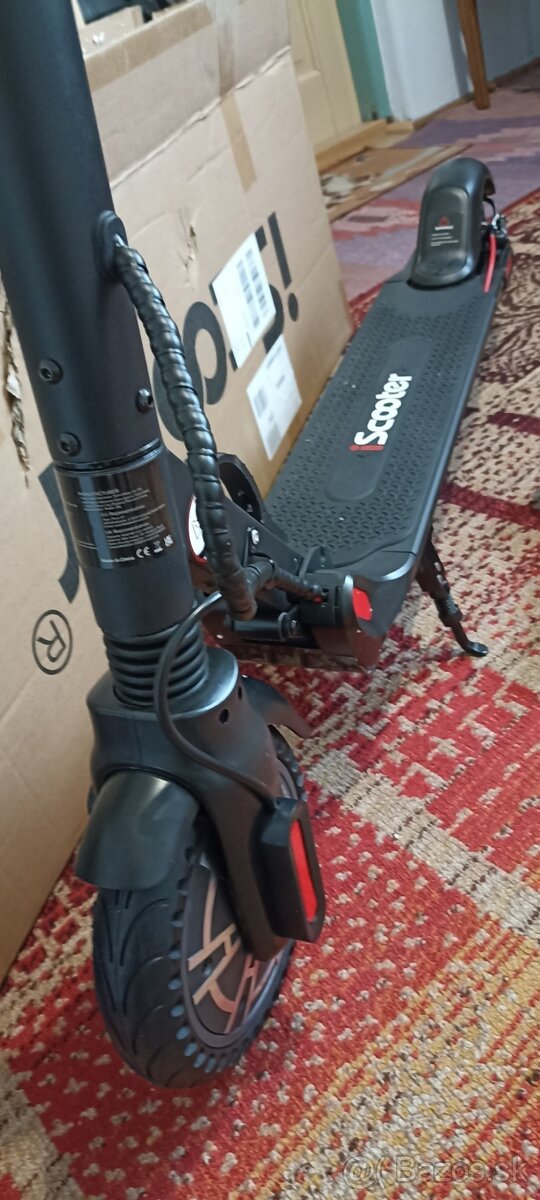 Predám sklad. elektr. kolobežku - 2