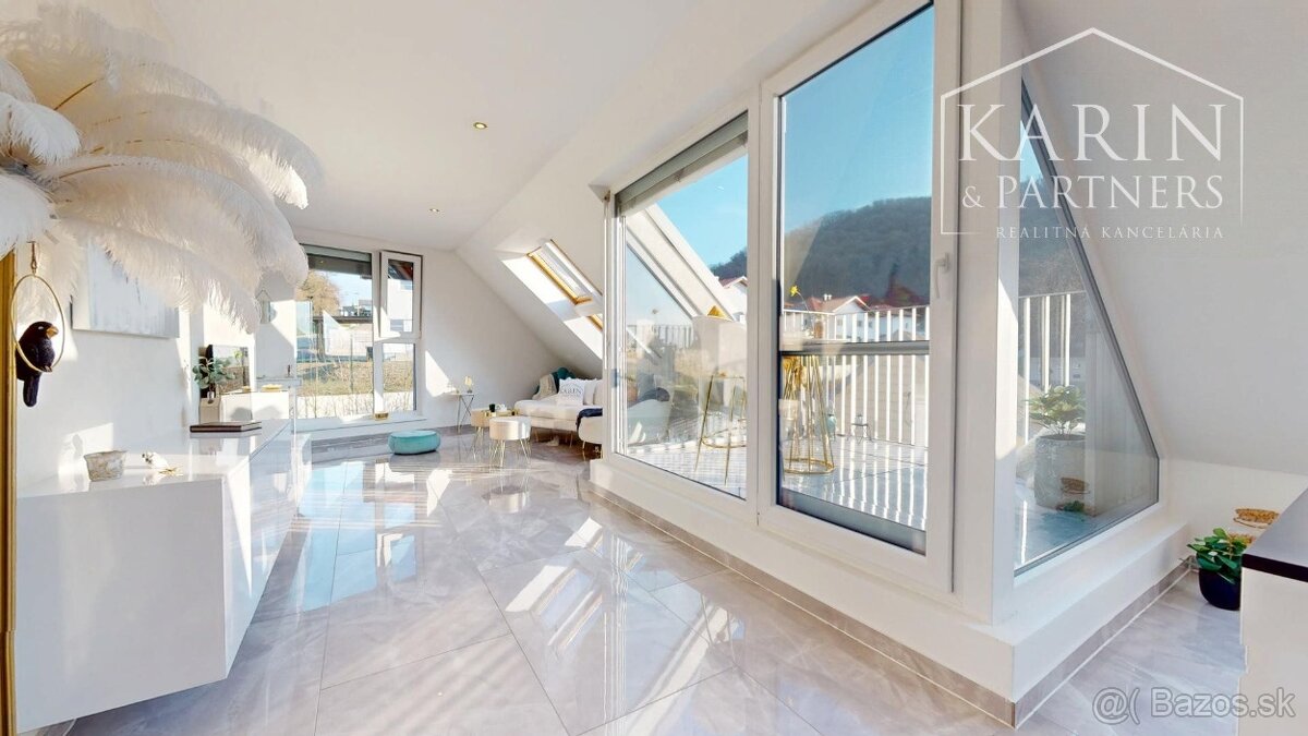 3i byt pod hradom v Hainburgu | terasa s výhľadom | parking - 2