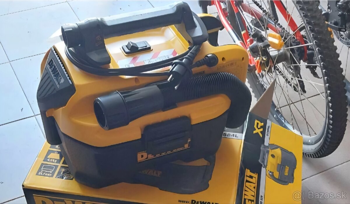 Dewalt vysavac 18v/230v - 2