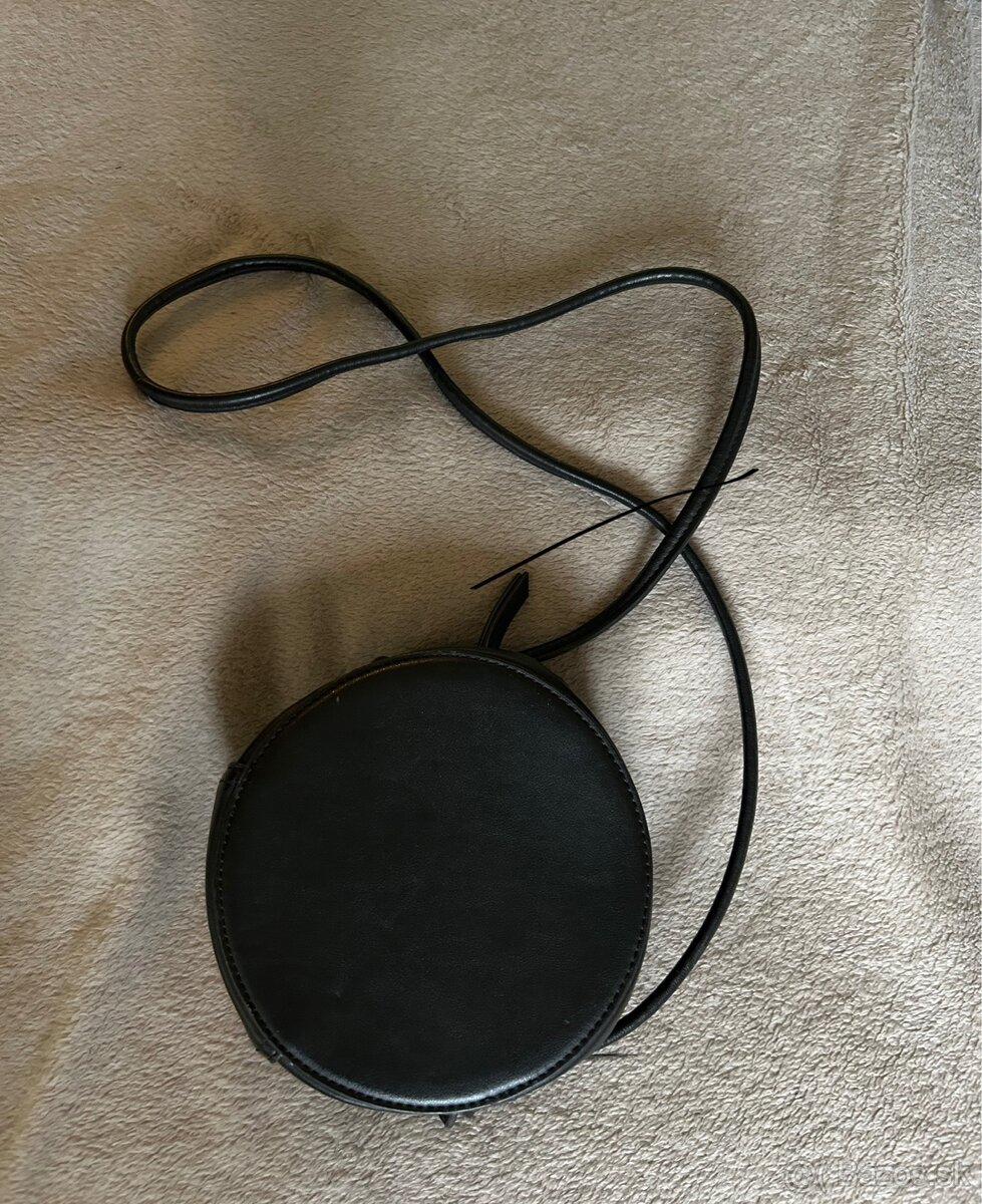Malá okrúhla kabelka - 2