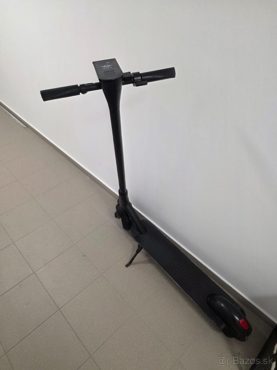 BIRD ONE elektrická kolobežka - 2