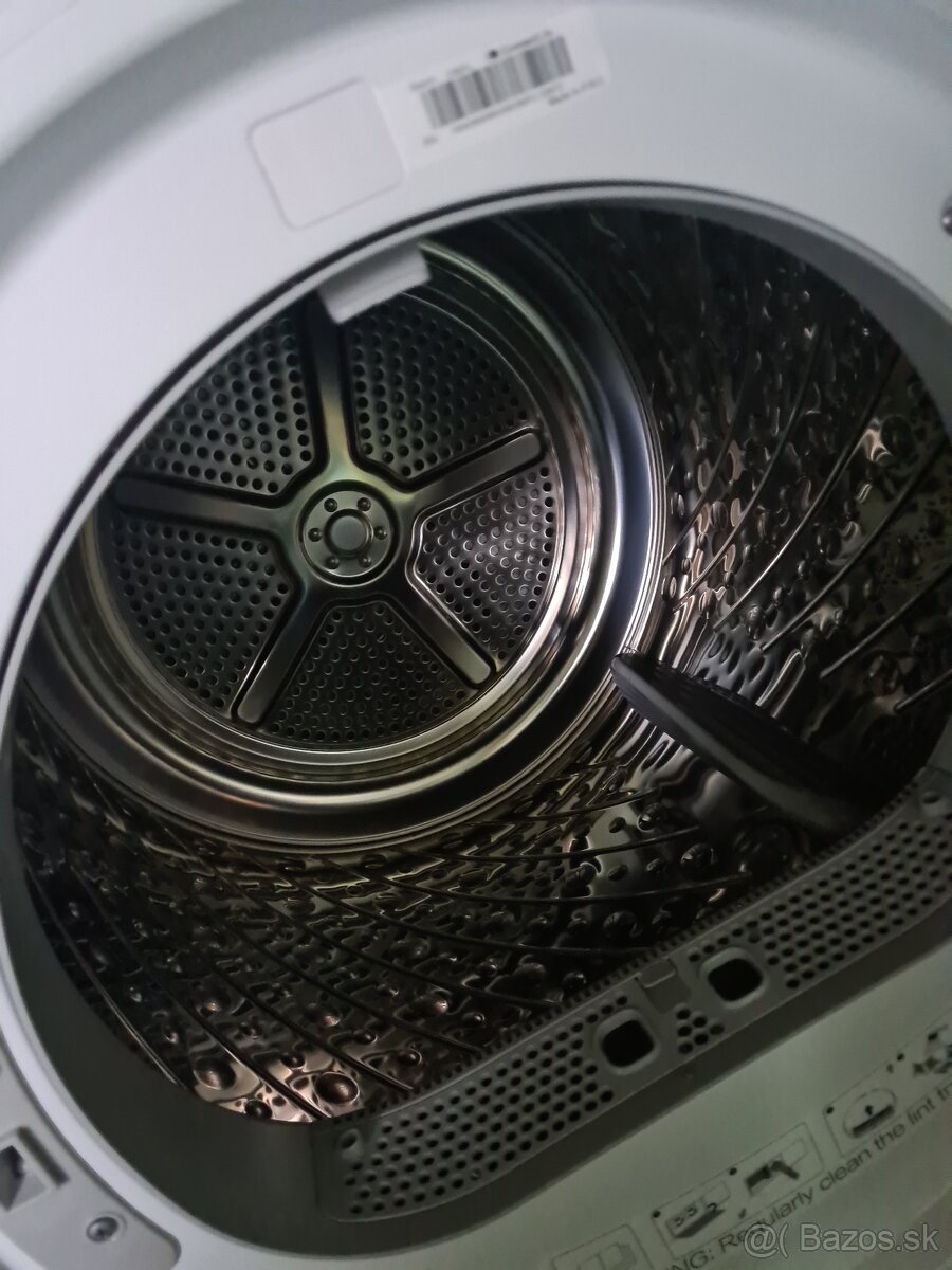 Sušička Hisense DH3902BW3 - 2