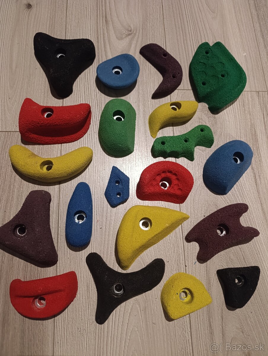 Lezecké chyty 20ks-nove - 2