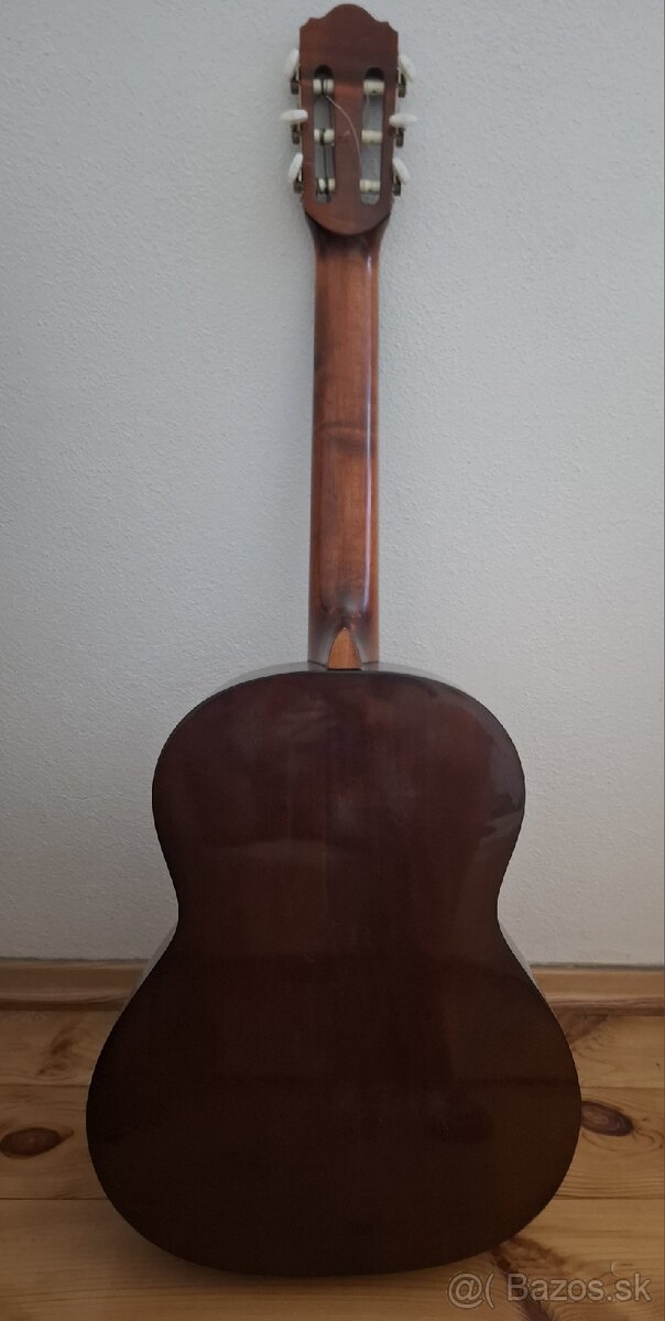 Klasická akustická gitara - 2