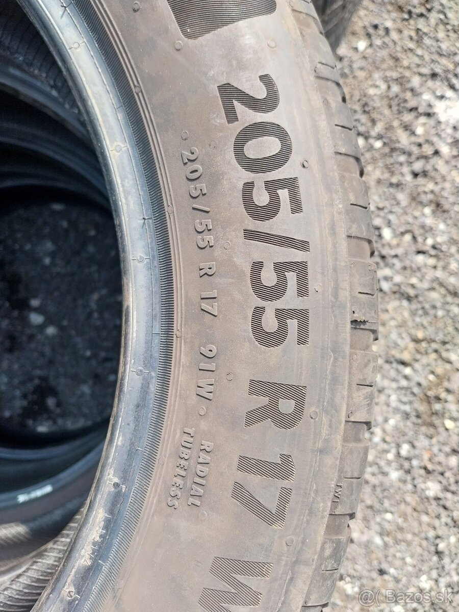 205/55R17 - 2