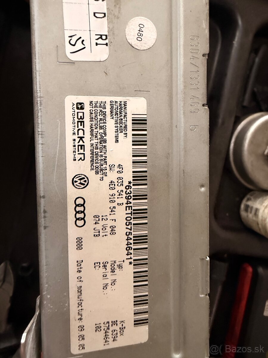 Jednotka autoradia Audi A6C6 - 2