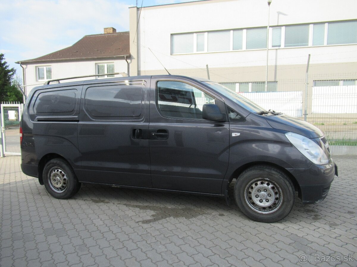 Hyundai H-1 2,5Crd - 2