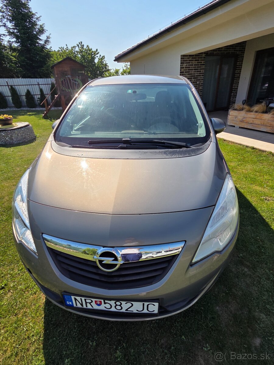 Opel Meriva B - 2