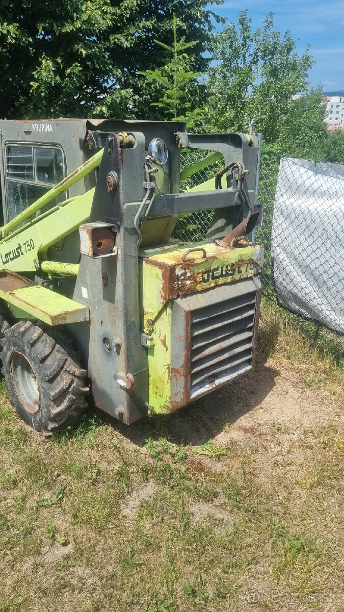 Locust 750 - 2