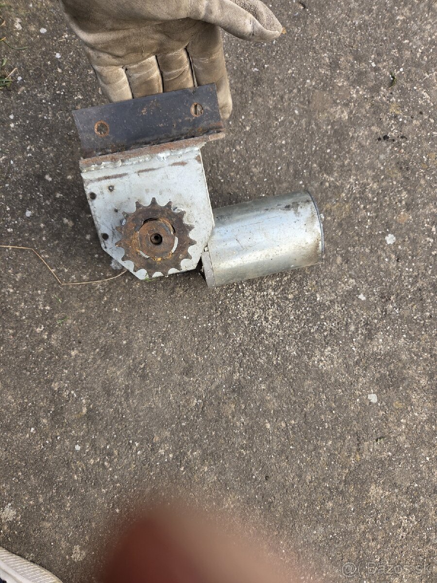 Motor - 2