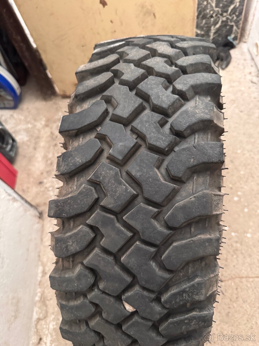 Dakar Equipe 205/70 R15 - 2