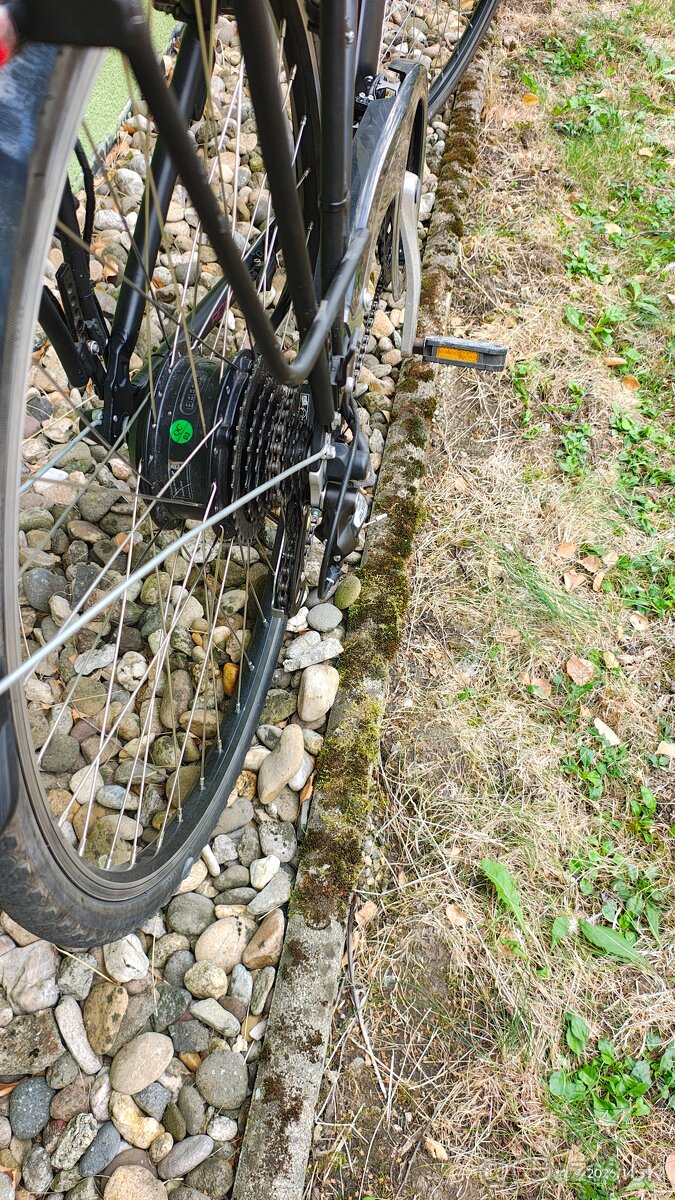 Predám dámsky elektrický bicykel - 2