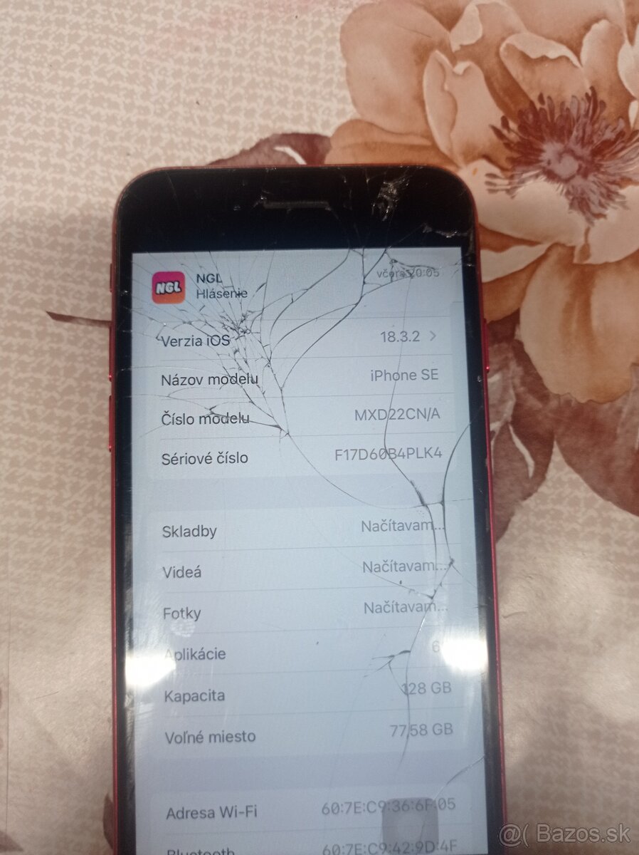 Predám iphone SE 2020 128 giga - 2