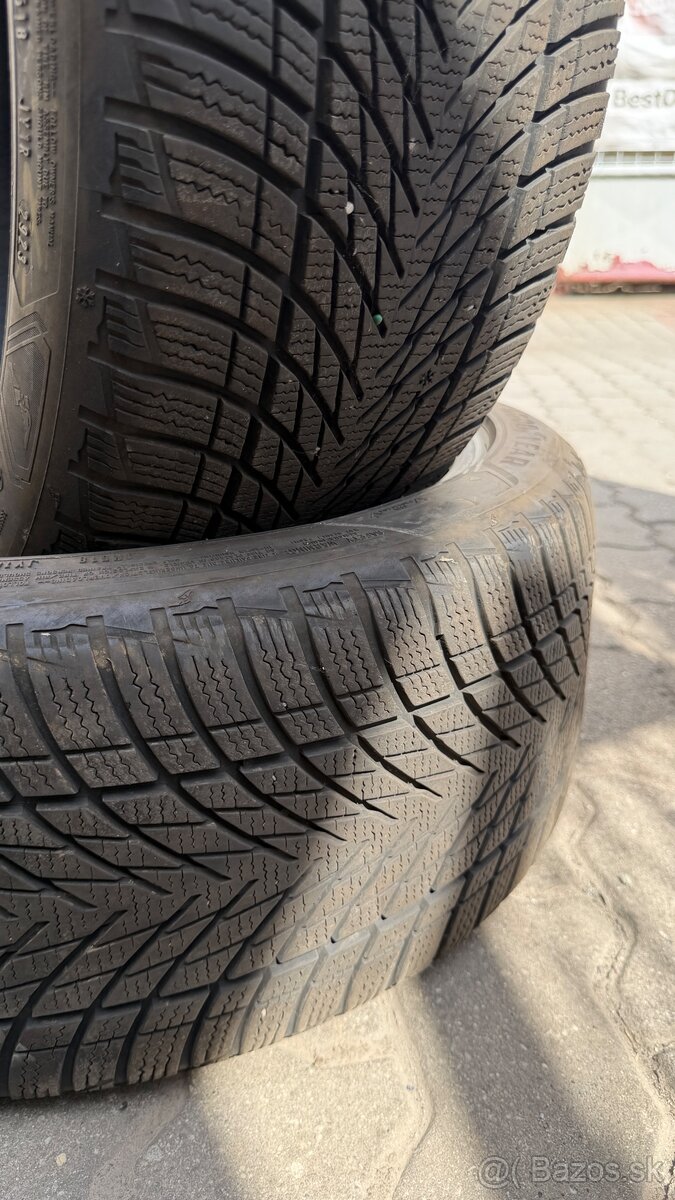 ❄️2ks zimné 235/40 r19 - 2