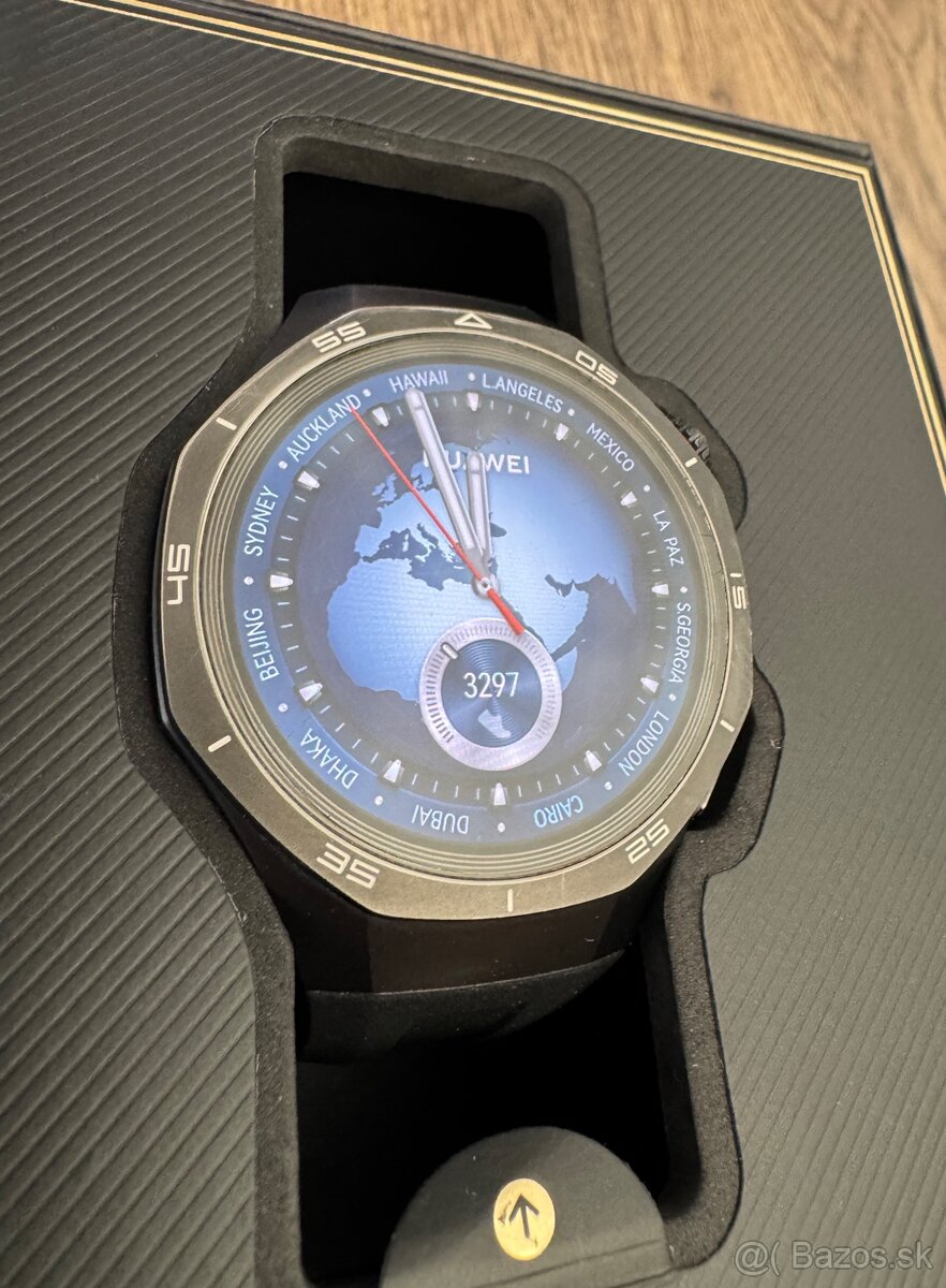 Huawei GT 5 Pro - 2