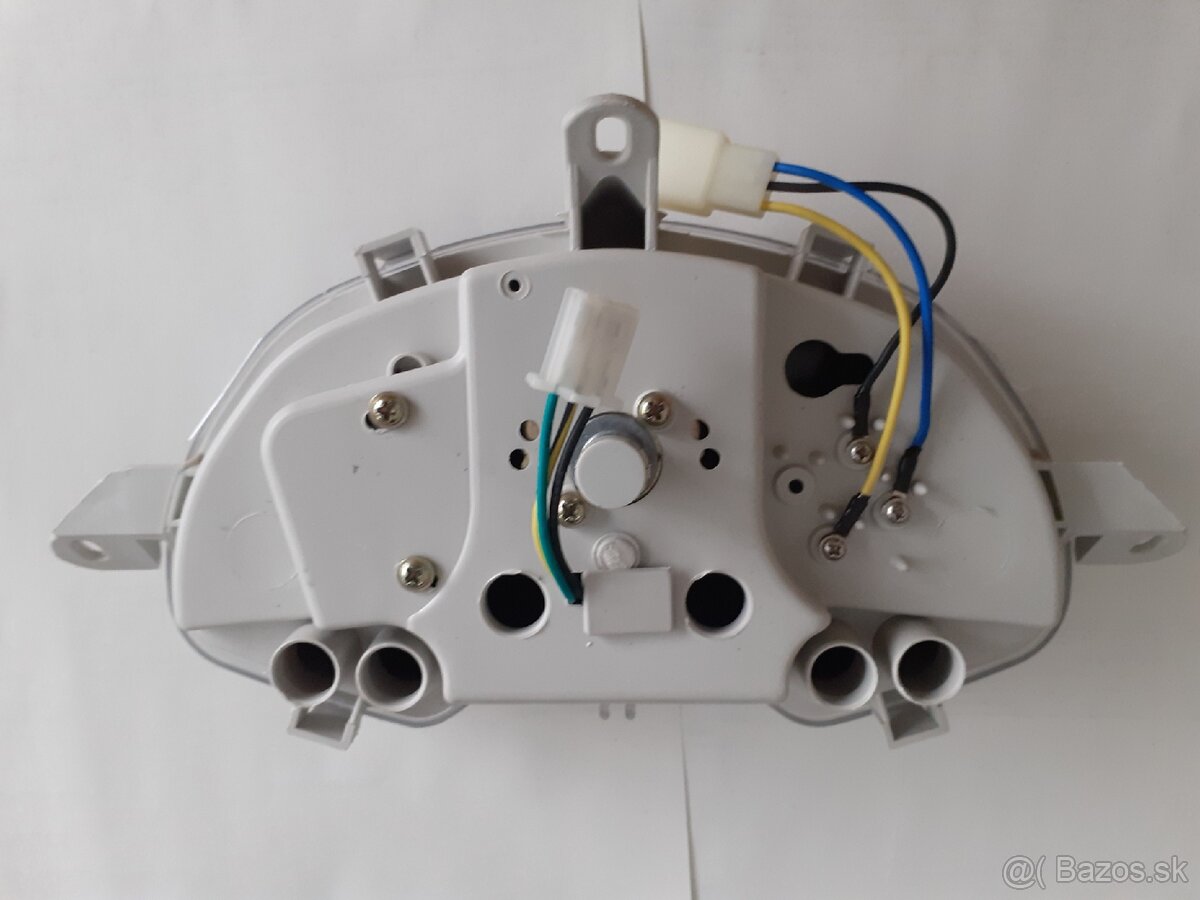 ADAMOTO STARFIGHTER 125 TACHOMETER - 2