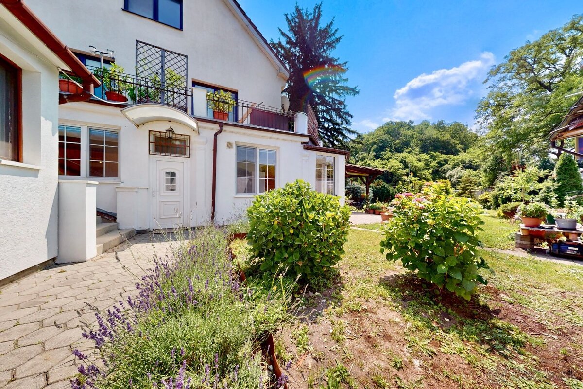 Segnerova vila na predaj – výnimočný dom v Mlynskej doline - 2