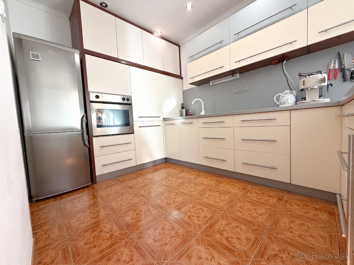 Príjemný 3-izbový byt so zimnou záhradou - 2