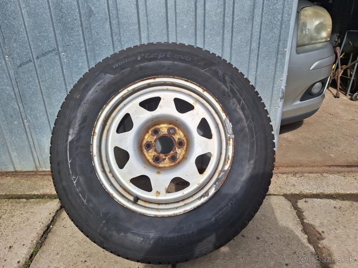 Nové pneu. HANKOOK na diskoch 255/65 R17 Nissan Navara - 2