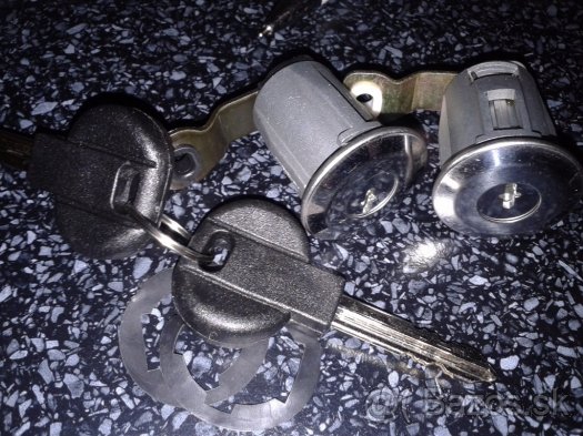 Vlozka do zamku berlingo clio 206 307 master thalia - 2