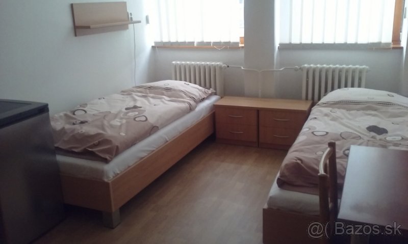 Ubytovanie blízko automobilky jaguar a priemyselneho parku - 2