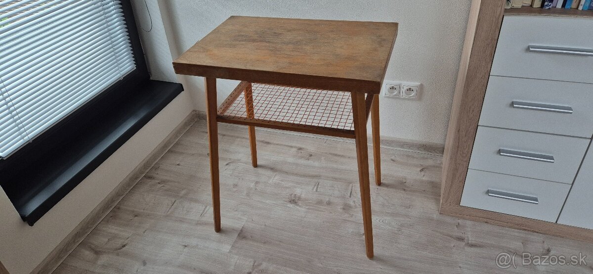 Vintage stolík - 2