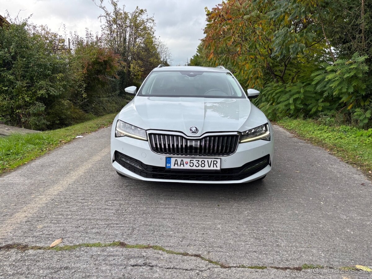 Škoda Superb Combi 2.0 TDI SCR Joy Plus DSG - 2