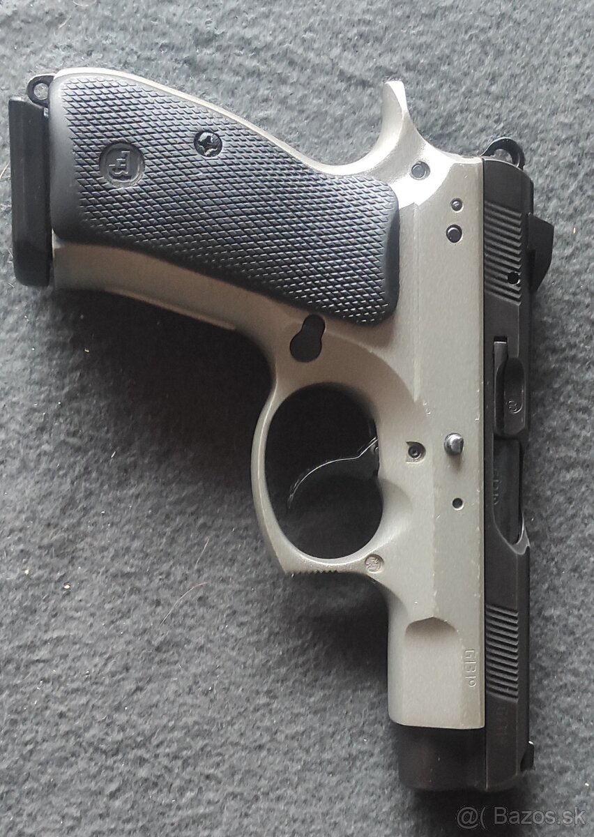 CZ 75 D Compact, ČZ75D Compact - 2
