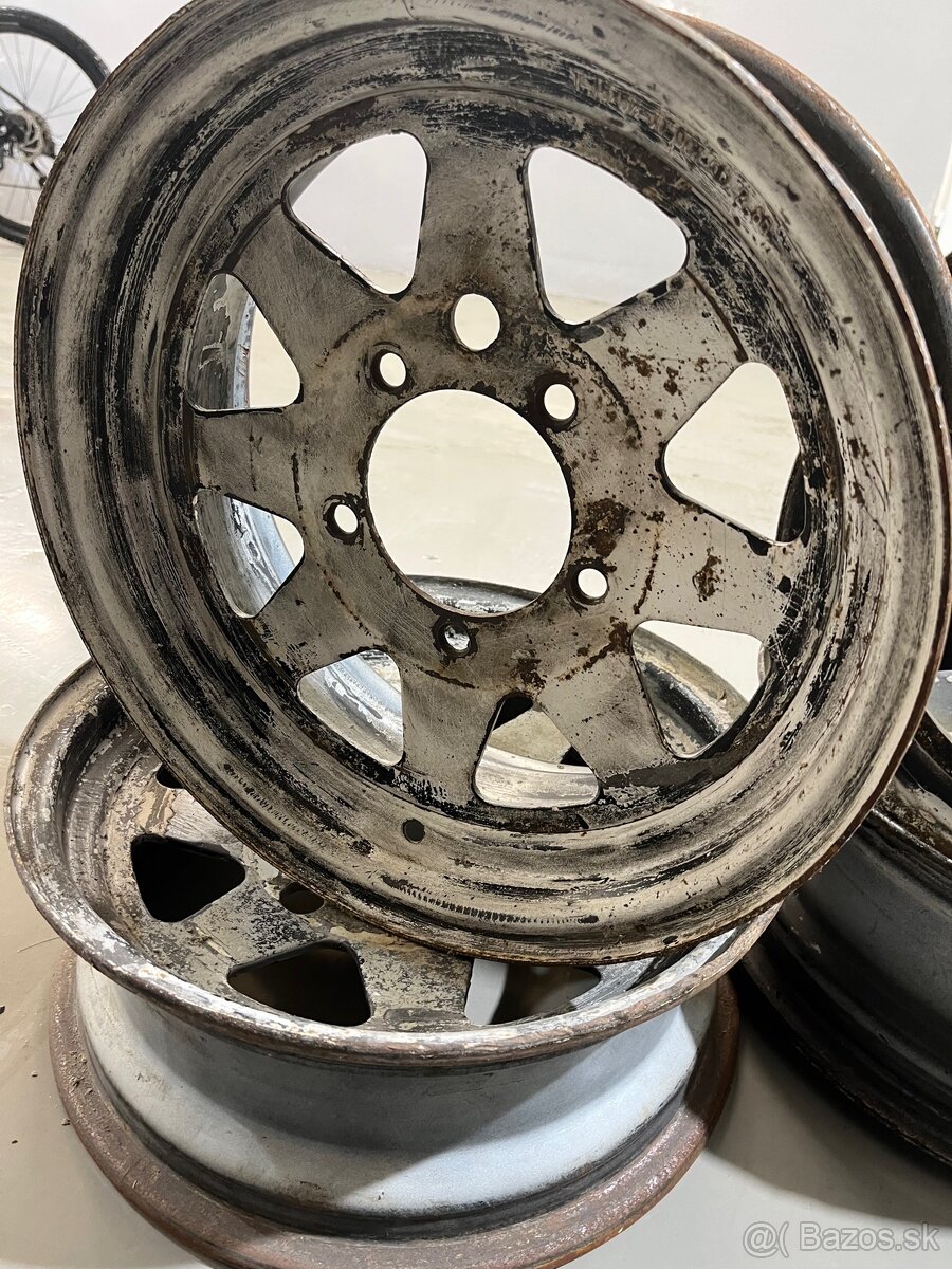 Disky Suzuki samurai - 2