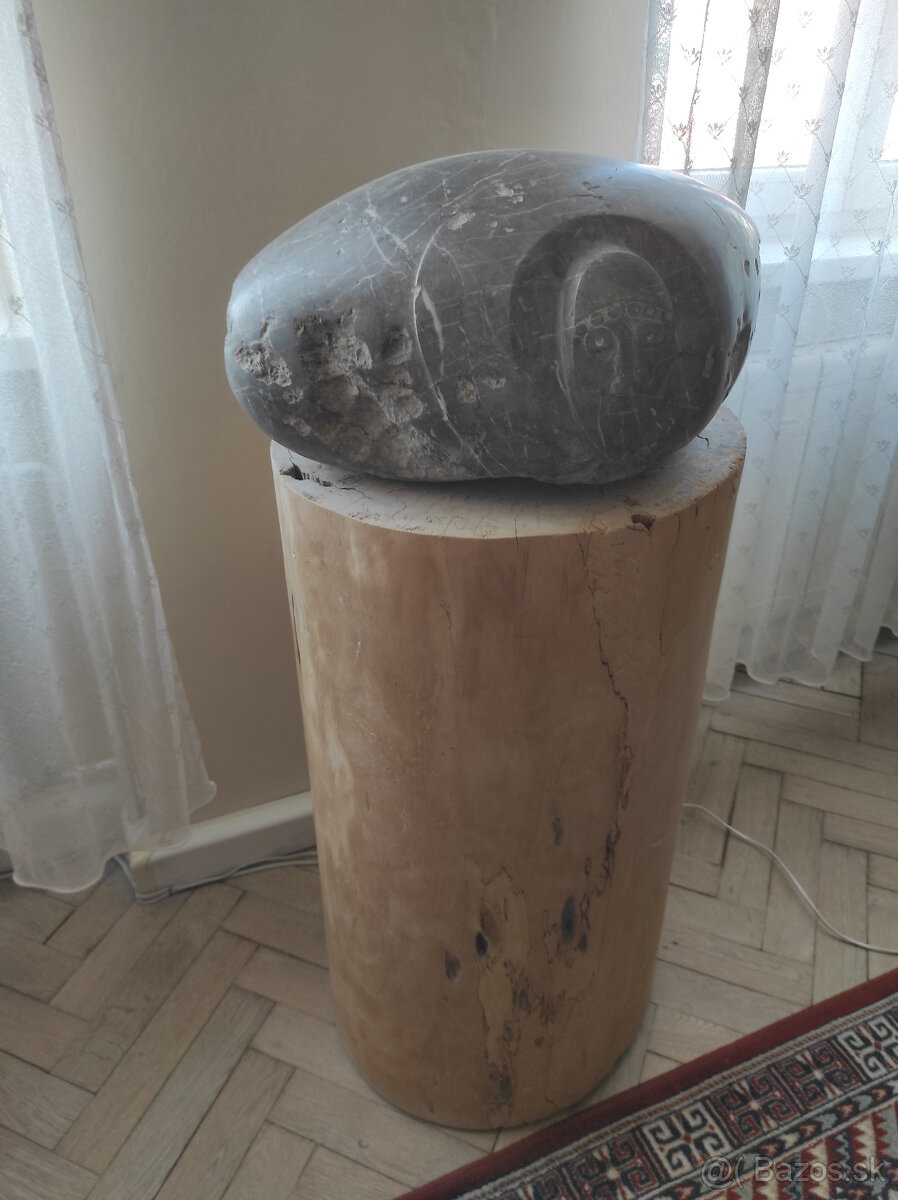 Predám sochu "Žena" autor Andrej Rudavský - 2