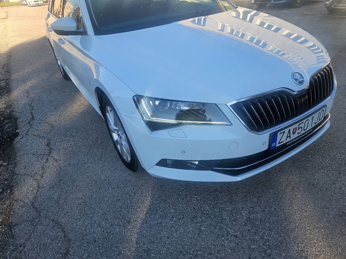 Škoda Superb - 2