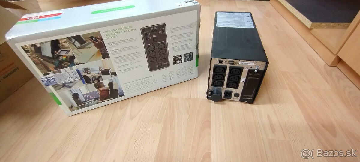 Záložný zdroj APC Smart-UPS 750 VA LCD 230 V so SmartConnect - 2