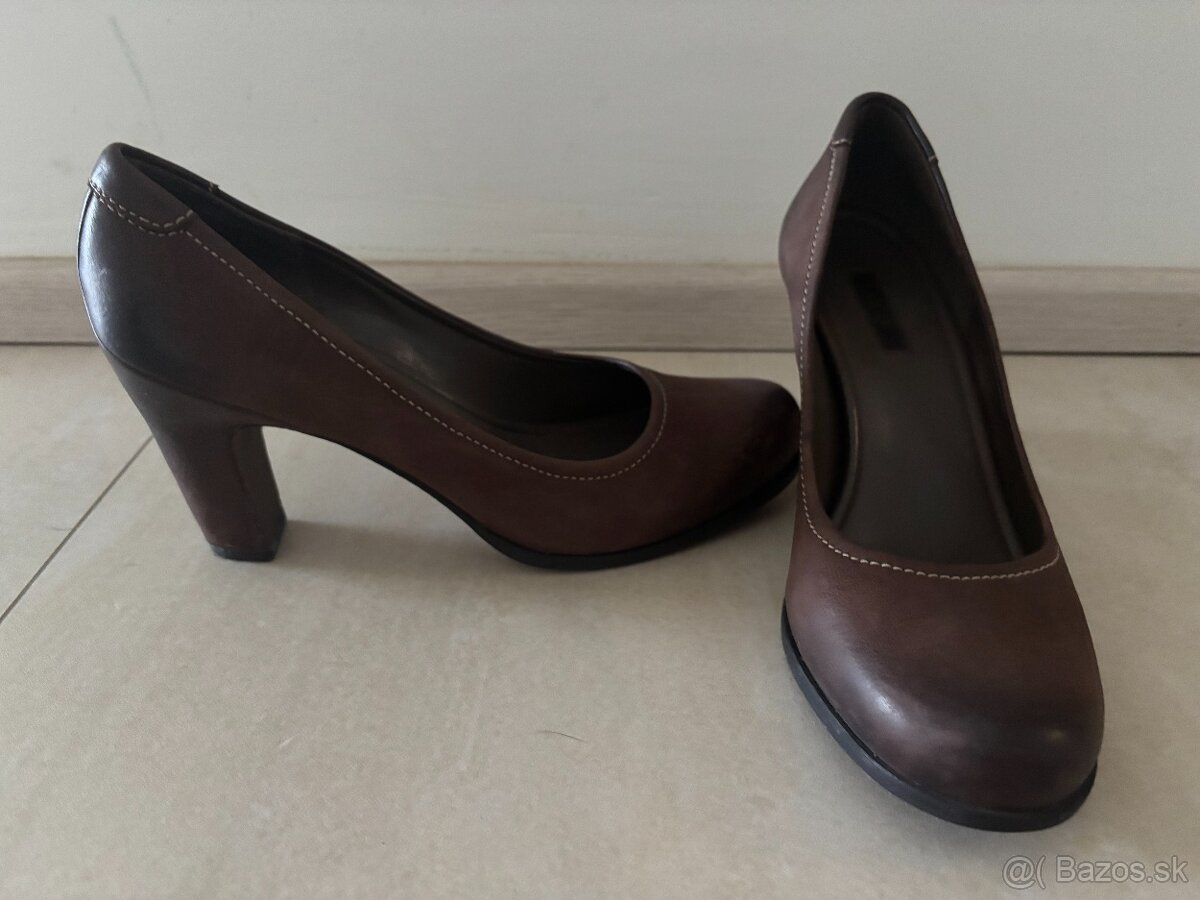 Kožené lodičky ECCO hnedé č. 40 - 2