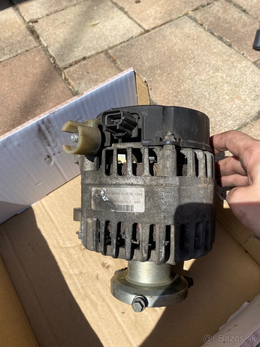 Predám Alternátor Ford C max 1.8 Tdci - 2