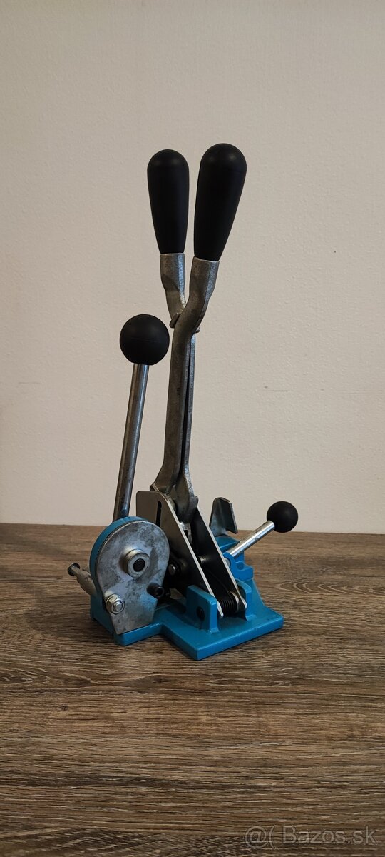 Páskovač na polypropylenovú pásku XL 13 - 2