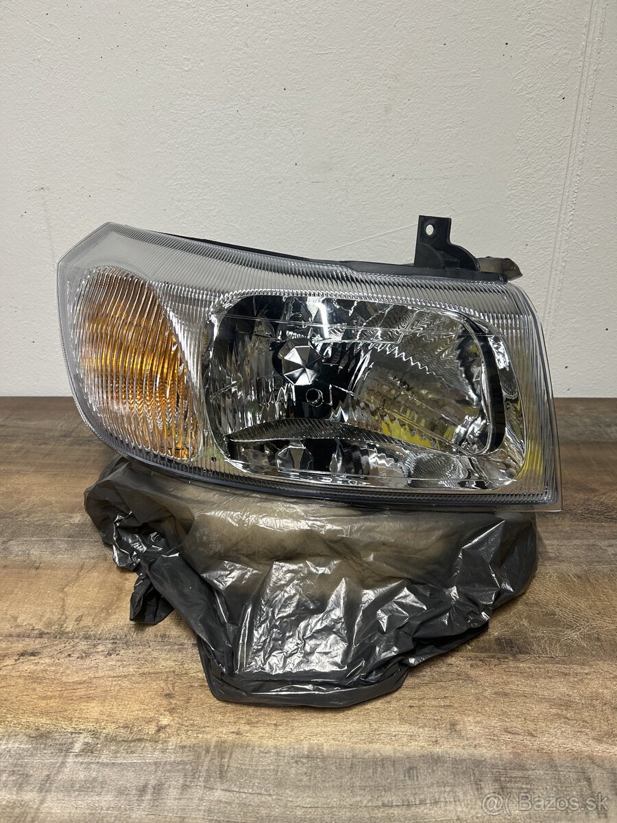 Pravý predný svetlomet Ford Transit 2000-2006 - 2