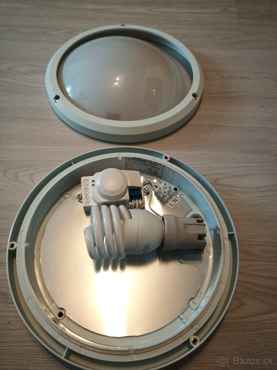 Vonkajšie okrúhle svietidlo - 2