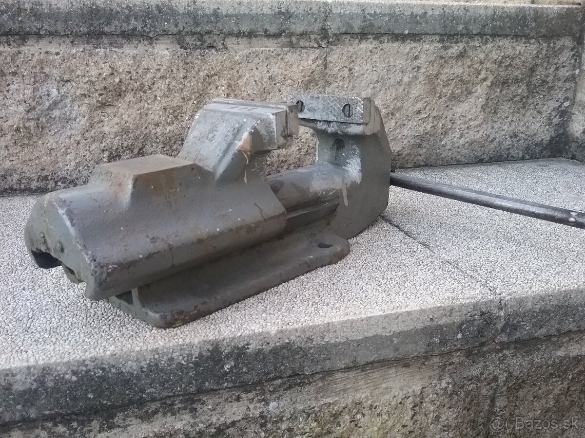 Zverak 80. ( nemecko DDR ). - 2