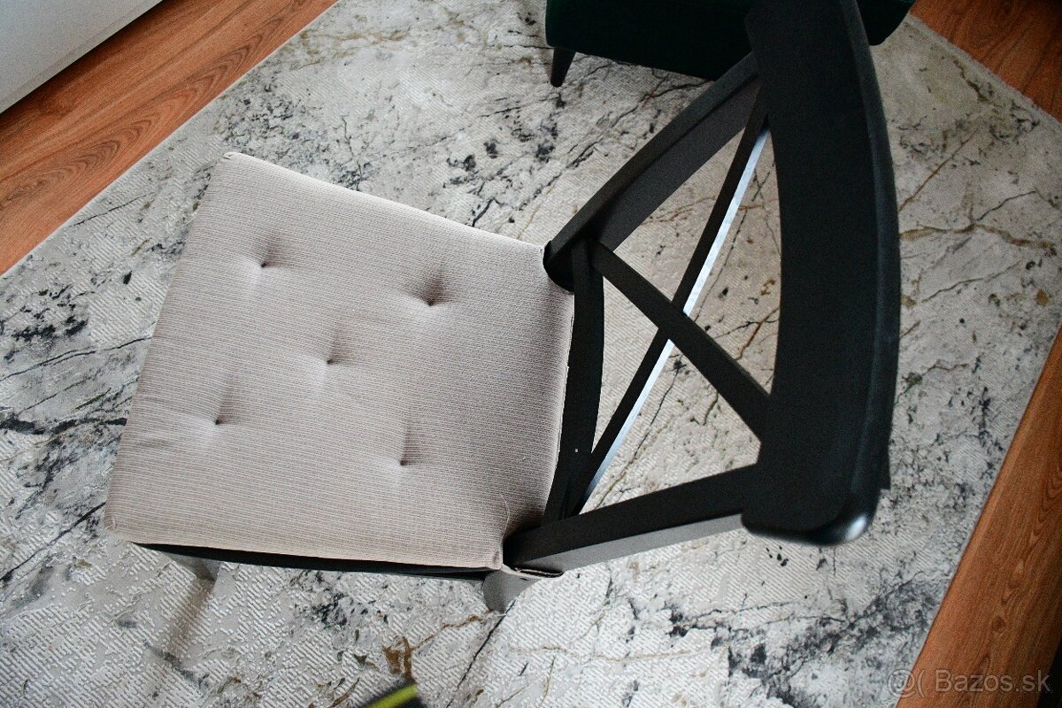 Stolička Ikea s poduškou - 2
