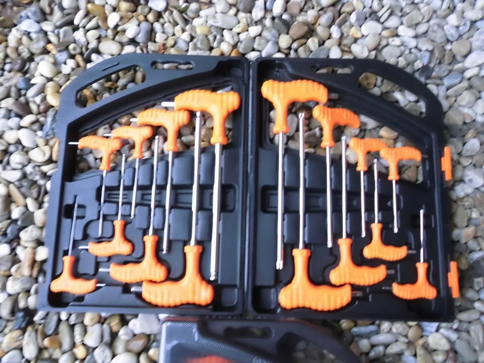 6-dielna sada imbusových kľúčov a torx T-rukoväťou - 2